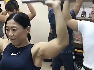 Japanese FBB teacher and her students