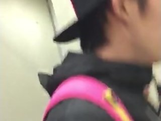 looking at a Japanese guy pissing