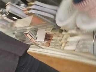 Candid Japanese feet with Toe rings